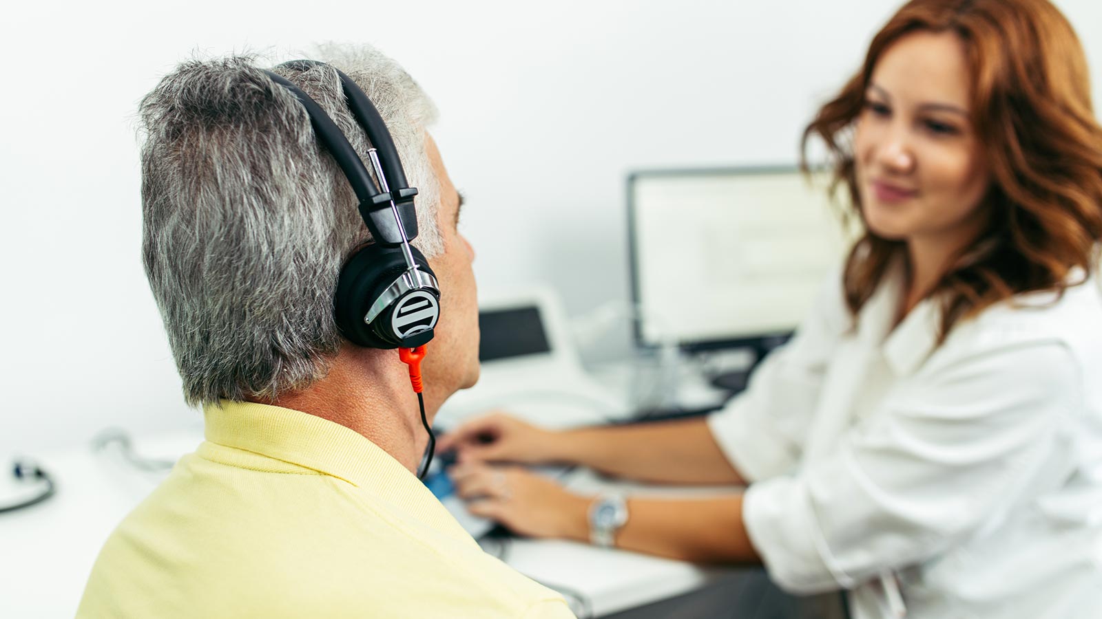 acufenos ruido oído